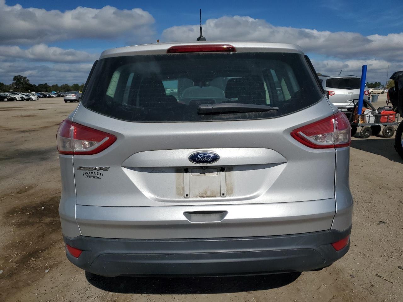 2015 FORD ESCAPE S - Image 6