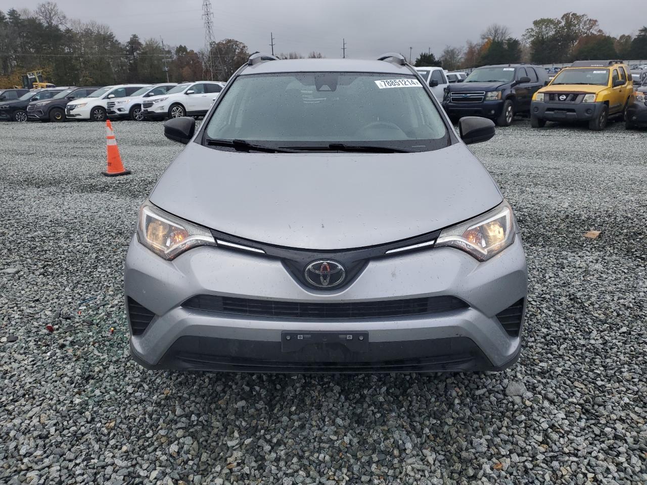 2018 TOYOTA RAV4 LE - Фото 5