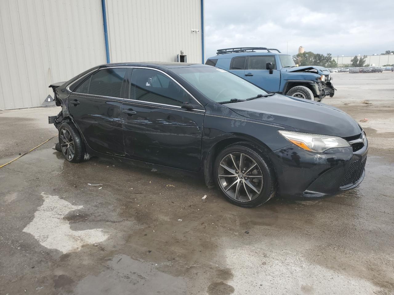 2015 TOYOTA CAMRY LE - Фото 4