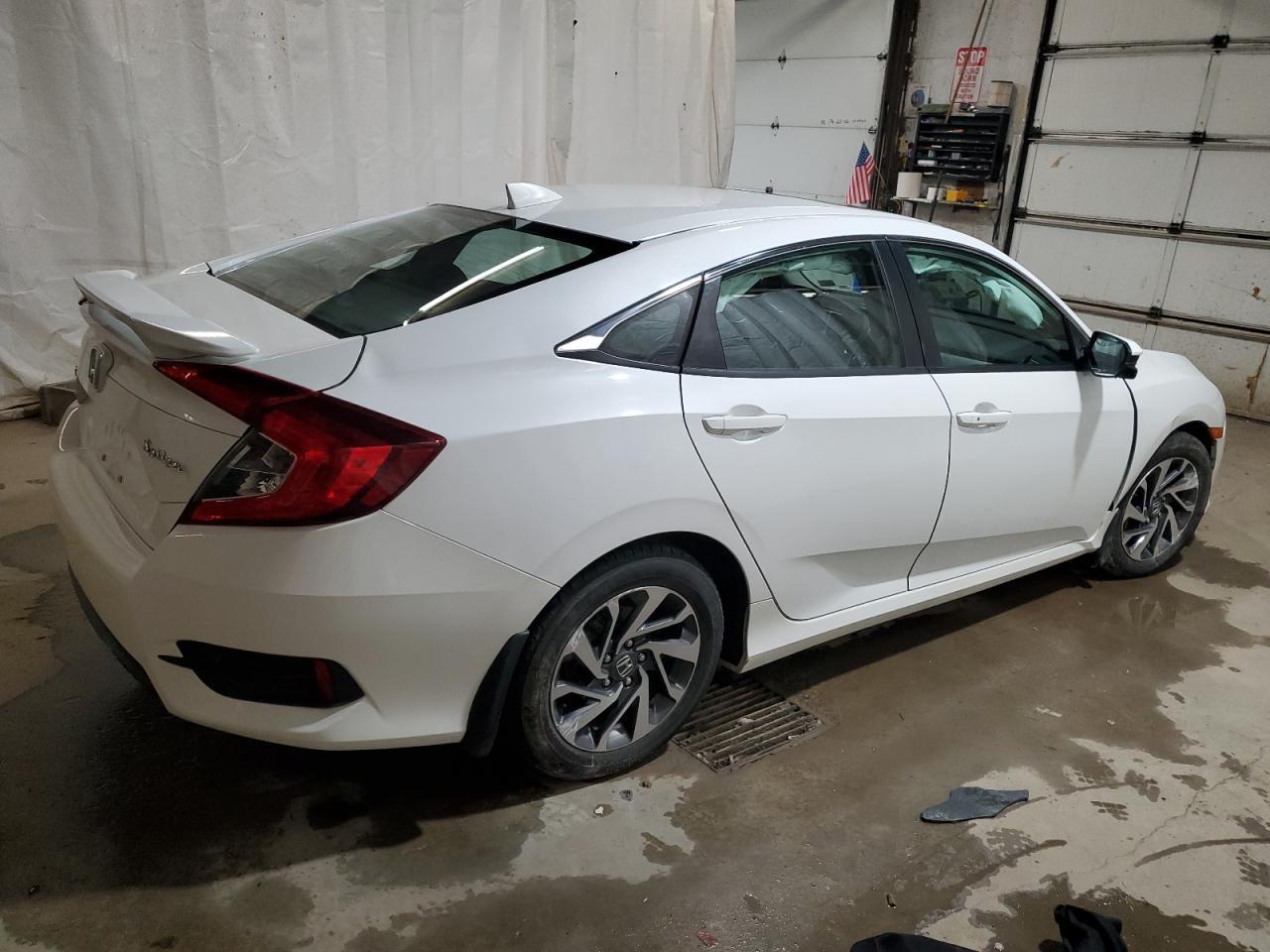 2018 HONDA CIVIC EX - Фото 3
