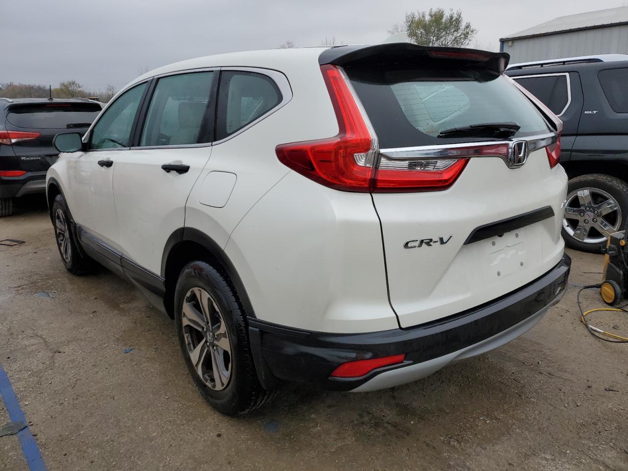 2017 HONDA CR-V LX - Фото 2