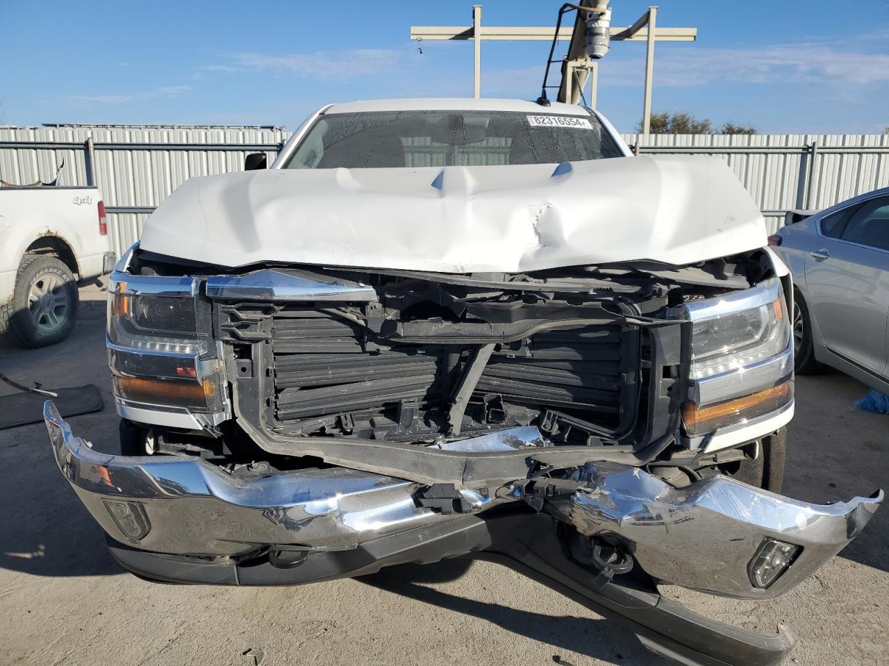 2017 CHEVROLET SILVERADO - Image 5