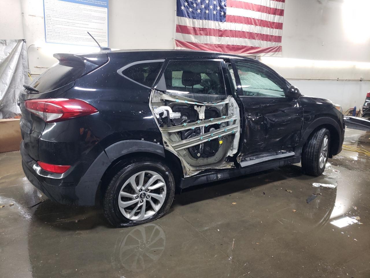 2016 HYUNDAI TUCSON SE - Фото 3