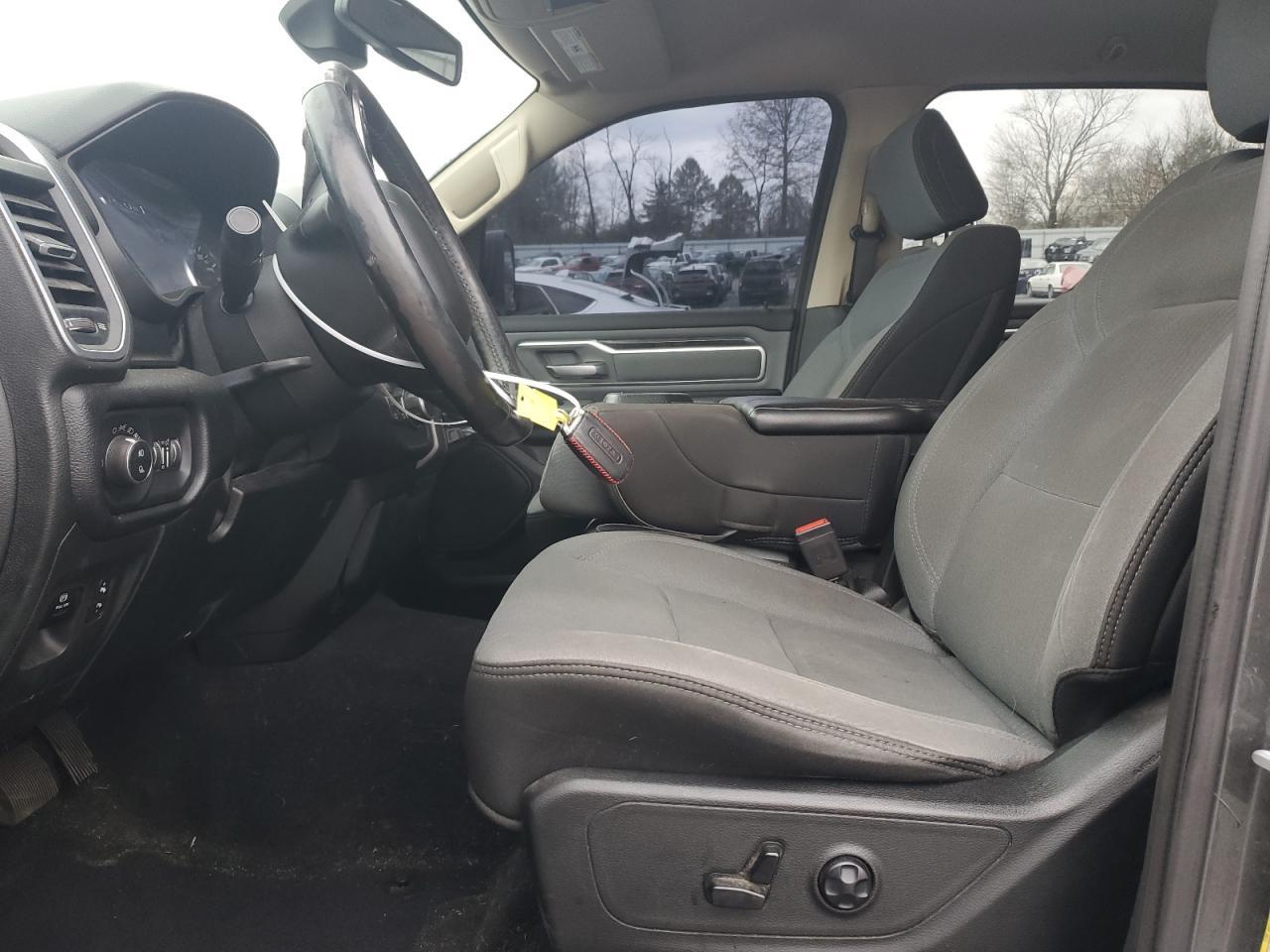 2019 RAM 1500 BIG H - Фото 7