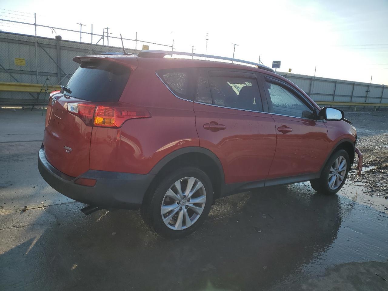 2015 TOYOTA RAV4 LIMIT - Фото 3