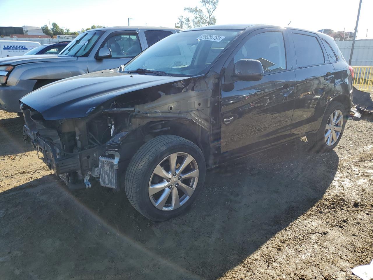 2015 MITSUBISHI OUTLANDER