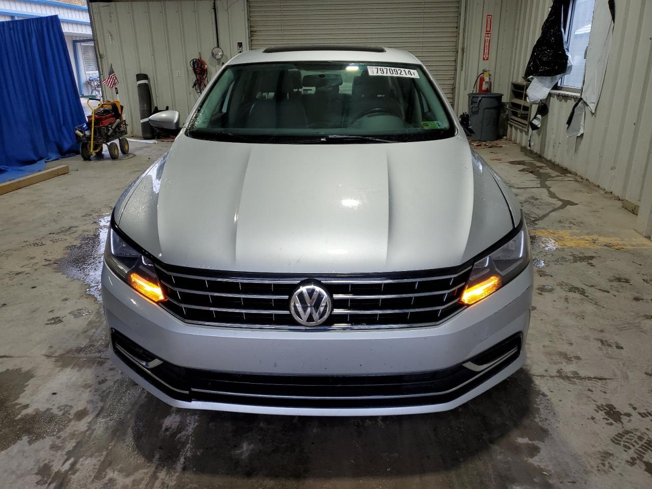 2019 VOLKSWAGEN PASSAT WOL - Фото 5