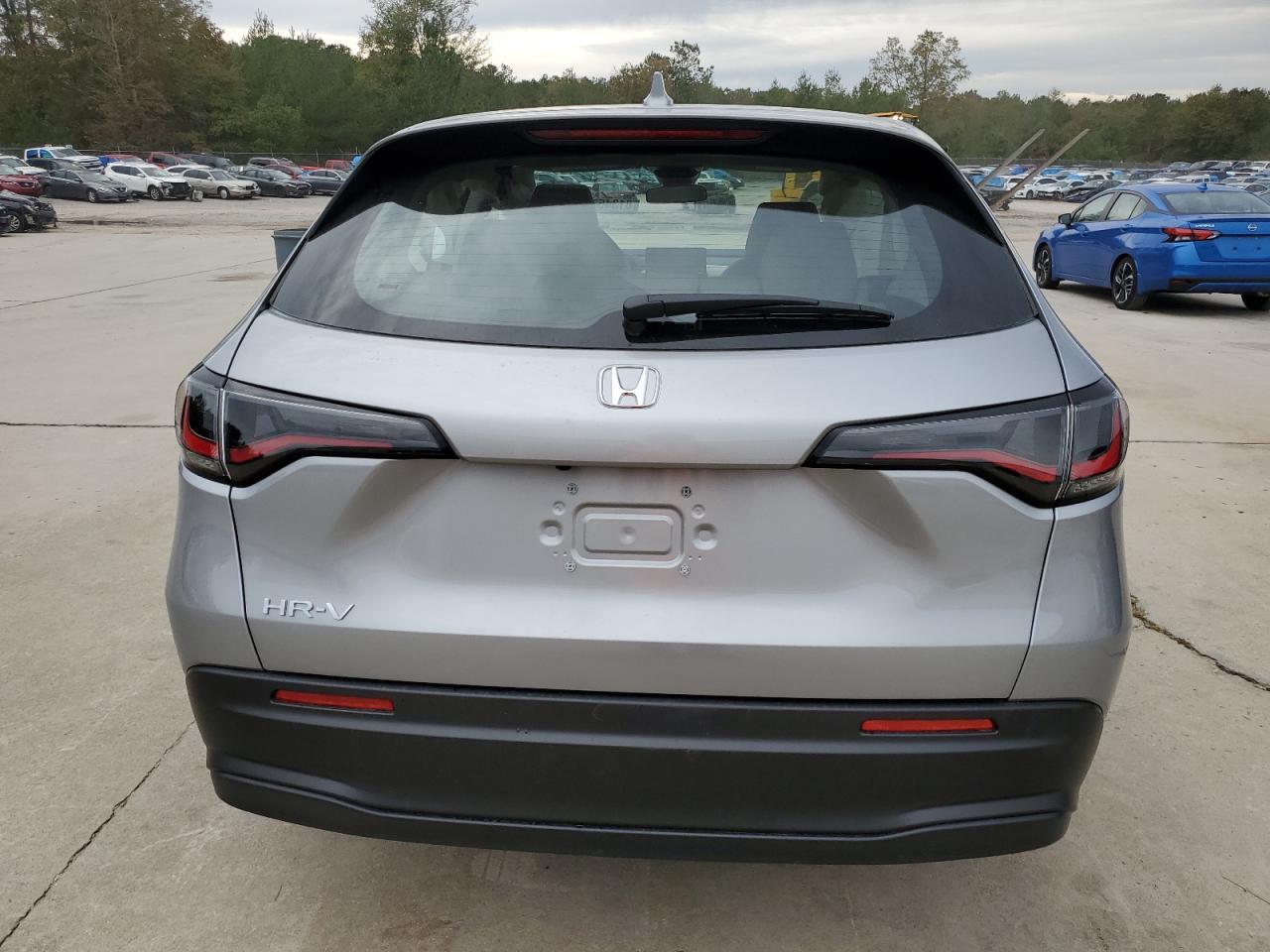 2025 HONDA HR-V LX - Image 6