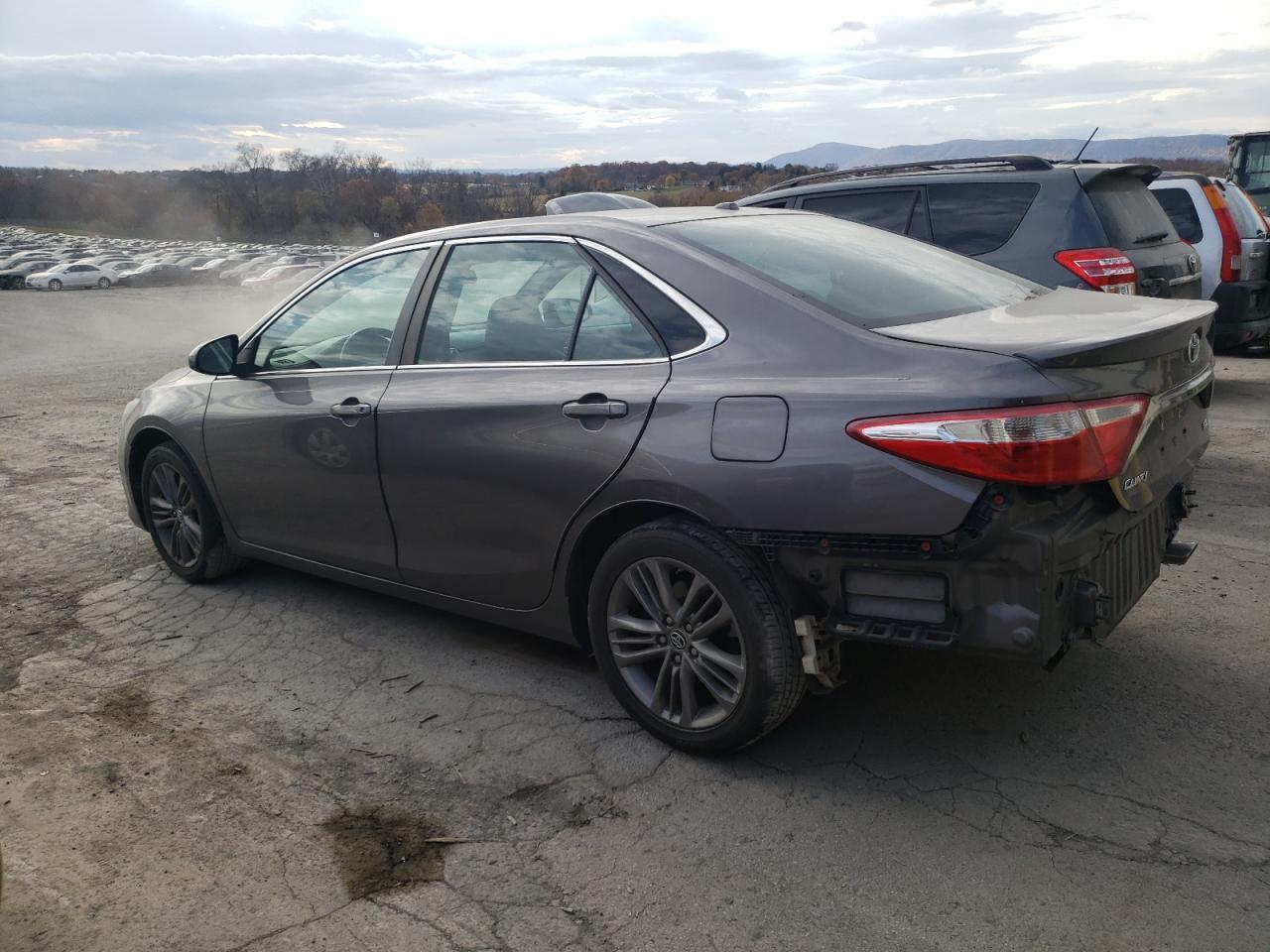 2016 TOYOTA CAMRY LE - Image 2