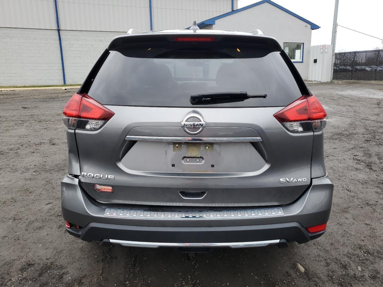 2017 NISSAN ROGUE S - Фото 6
