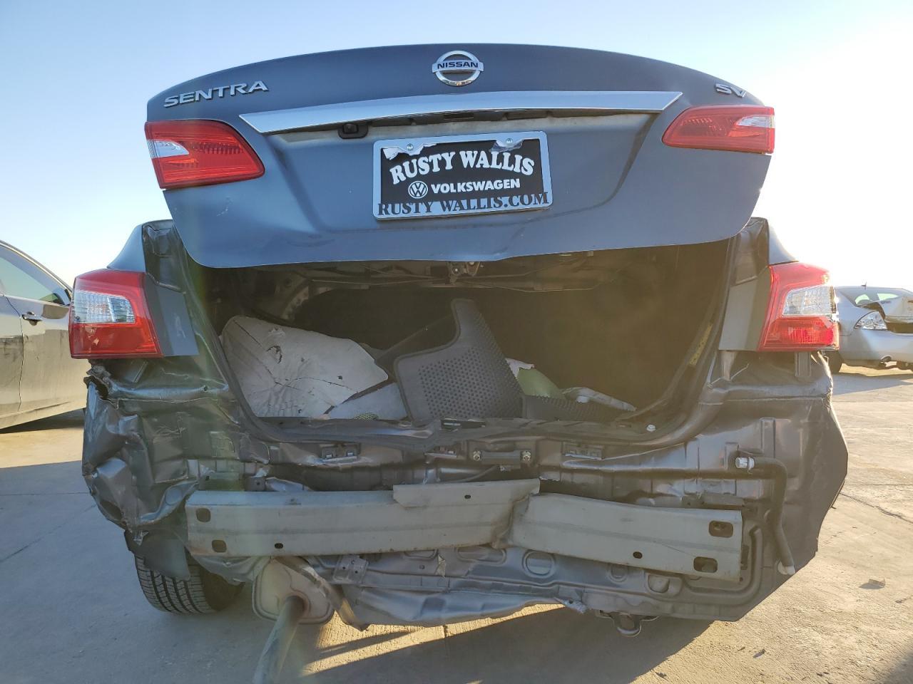 2018 NISSAN SENTRA S - Фото 6