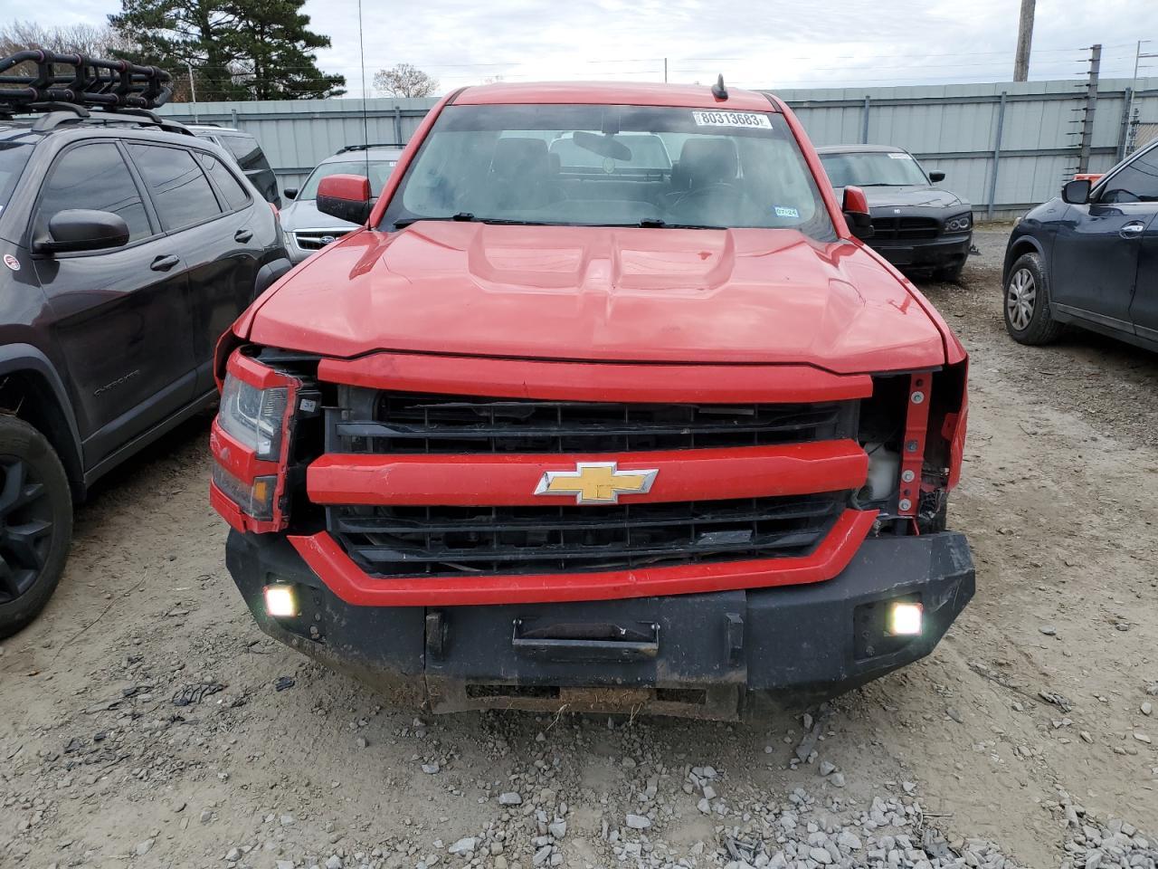 2018 CHEVROLET SILVERADO - Фото 5