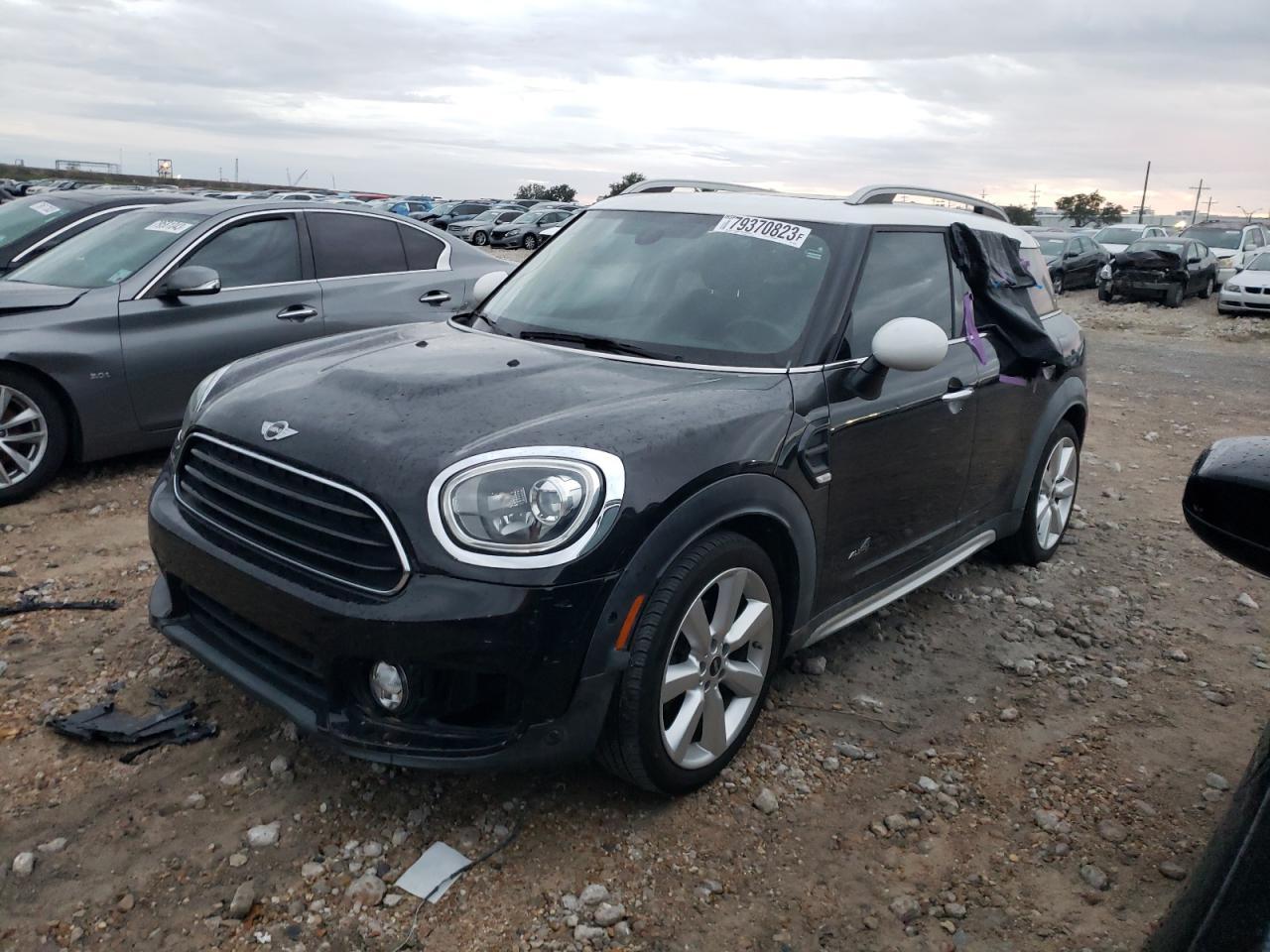2017 MINI COOPER COU