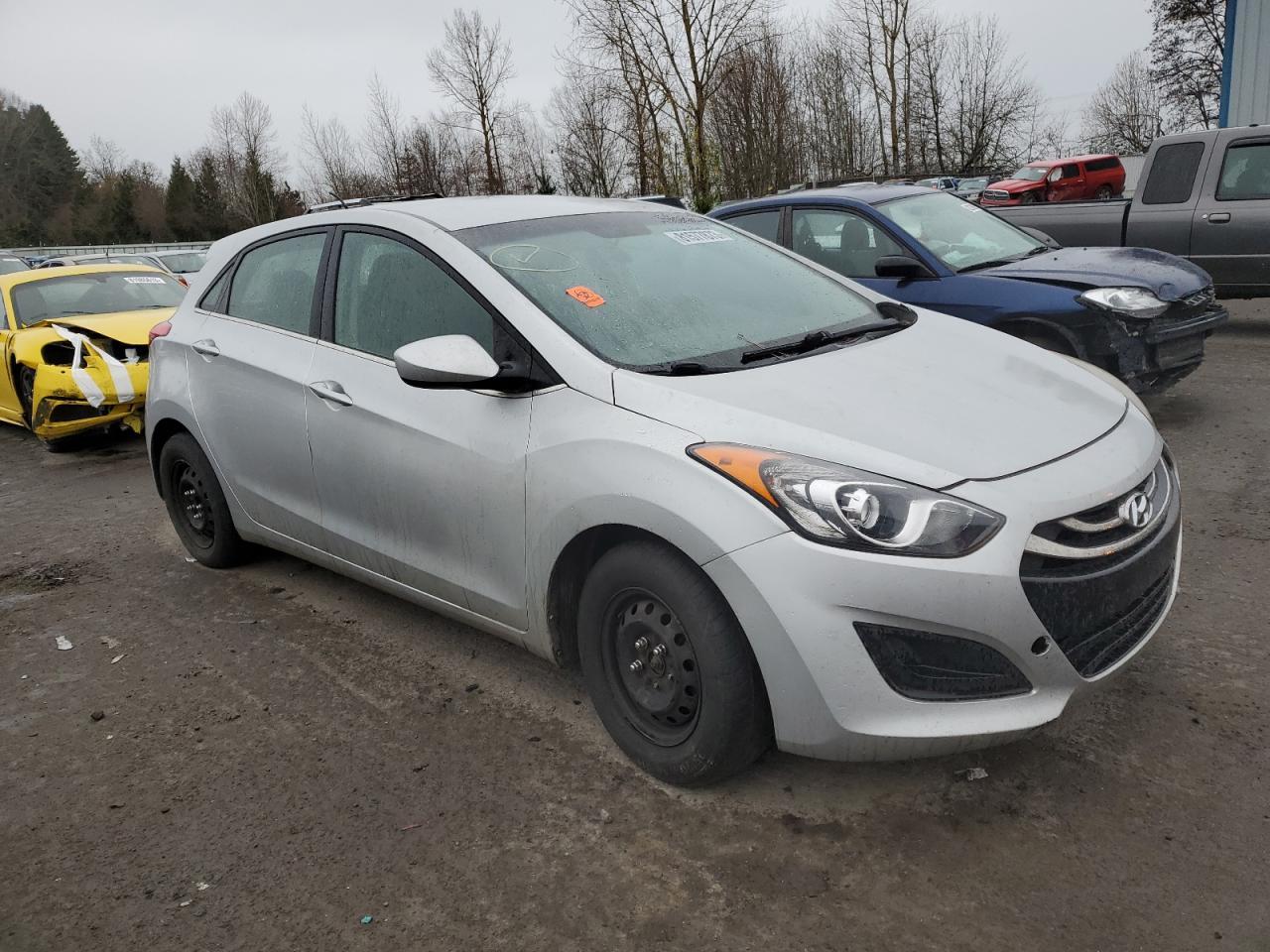 2016 HYUNDAI ELANTRA GT - Фото 4