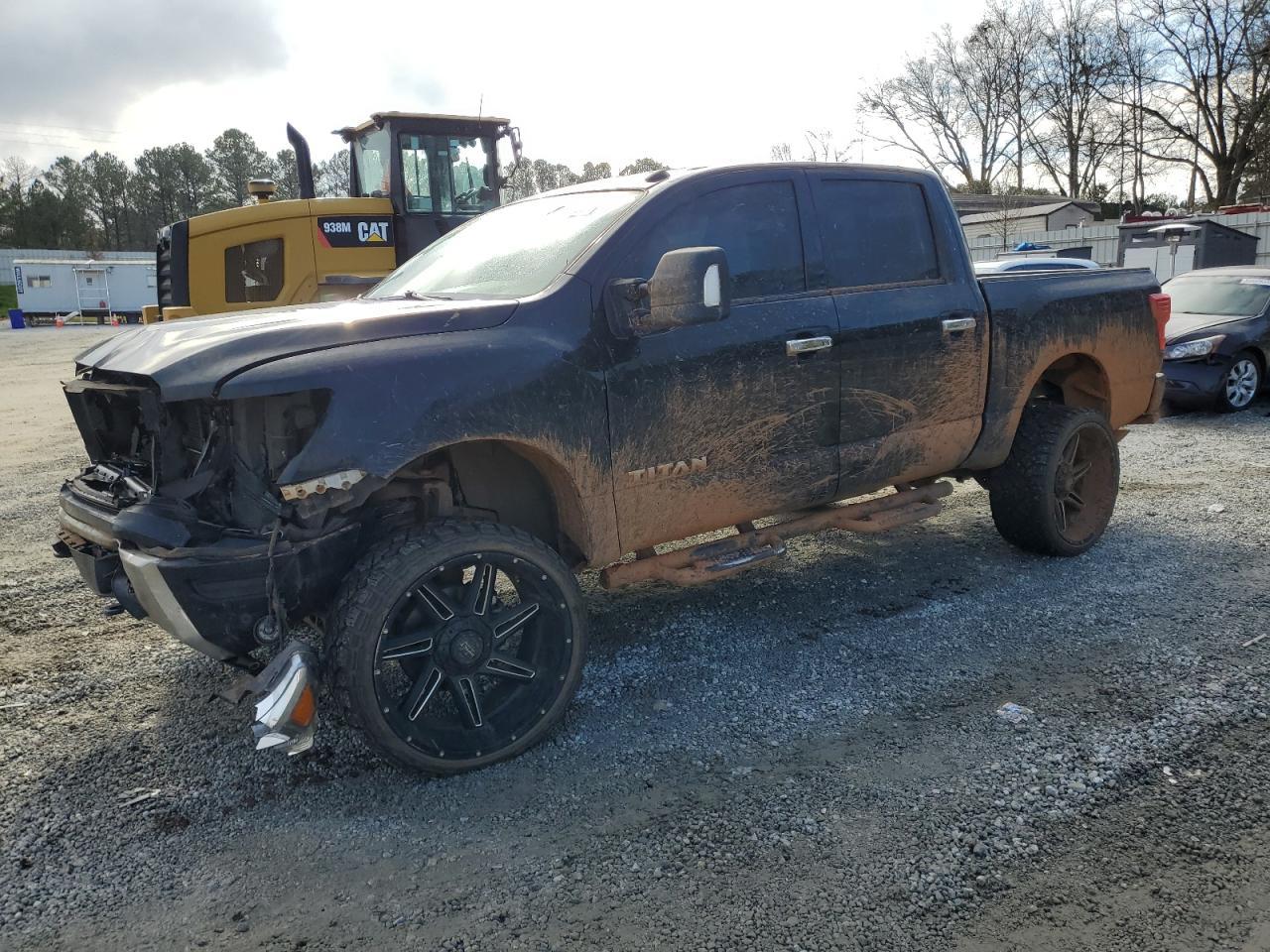 2021 NISSAN TITAN SV