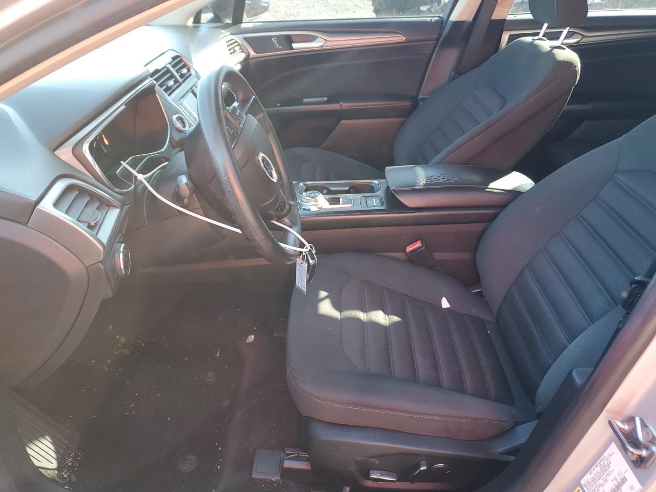 2017 FORD FUSION SE - Фото 7