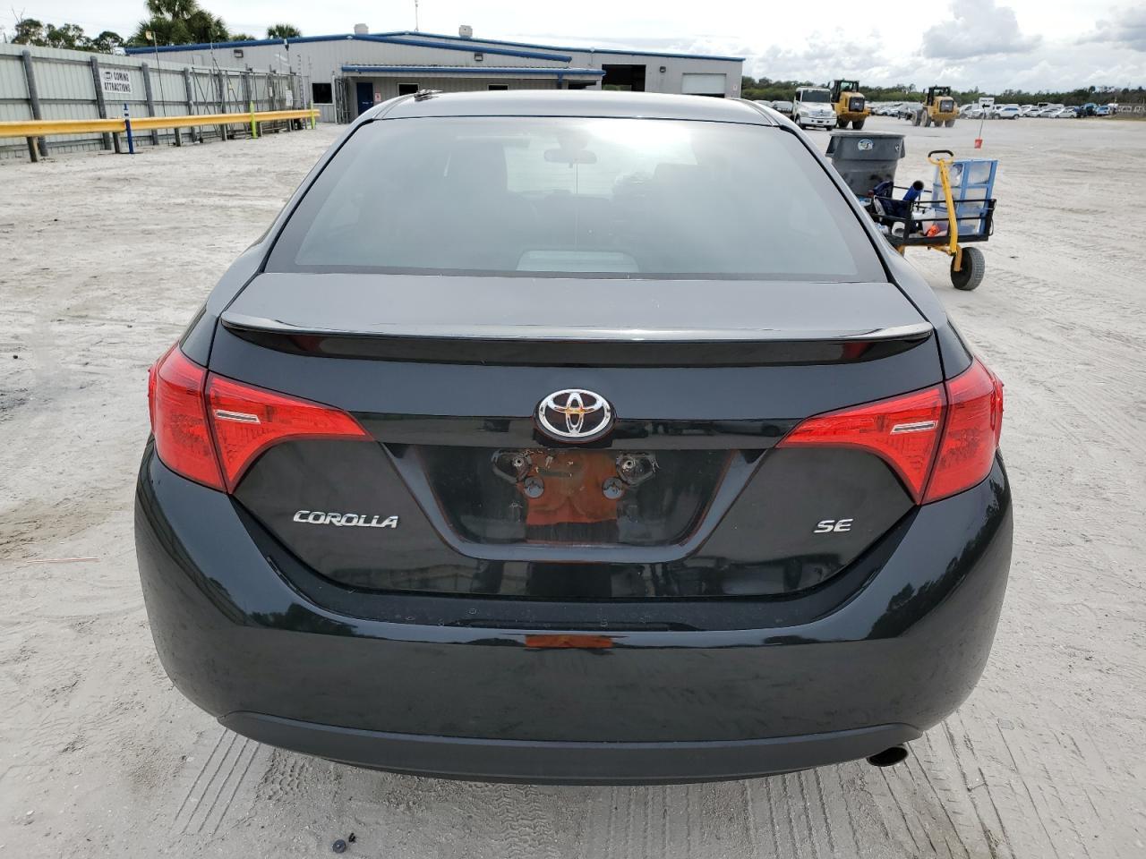 2019 TOYOTA COROLLA L - Фото 6
