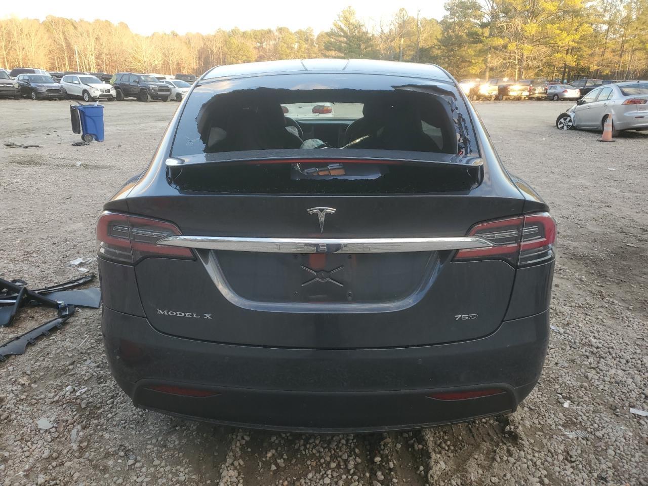 2018 TESLA MODEL X - Фото 6