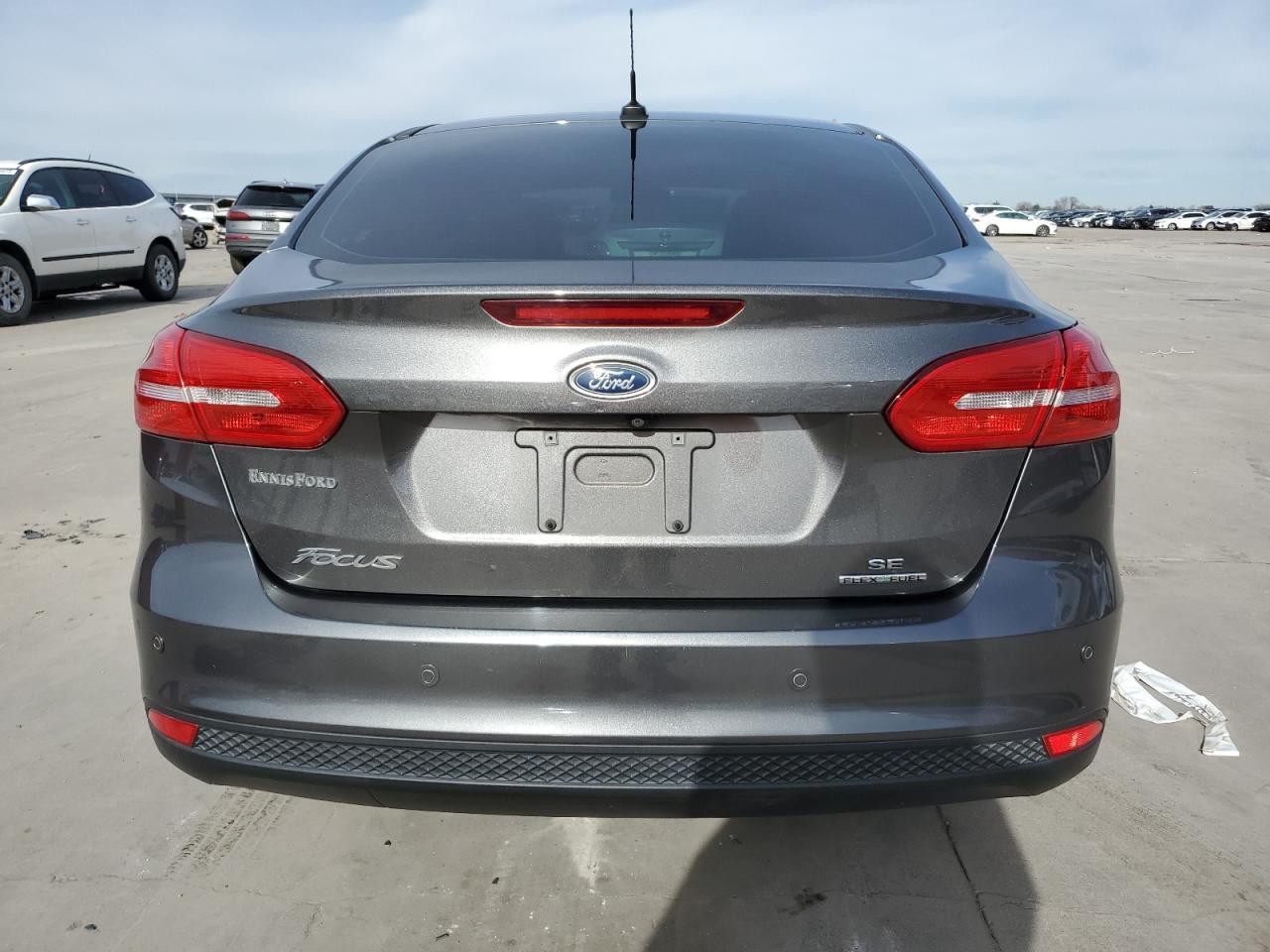 2016 FORD FOCUS SE - Фото 6