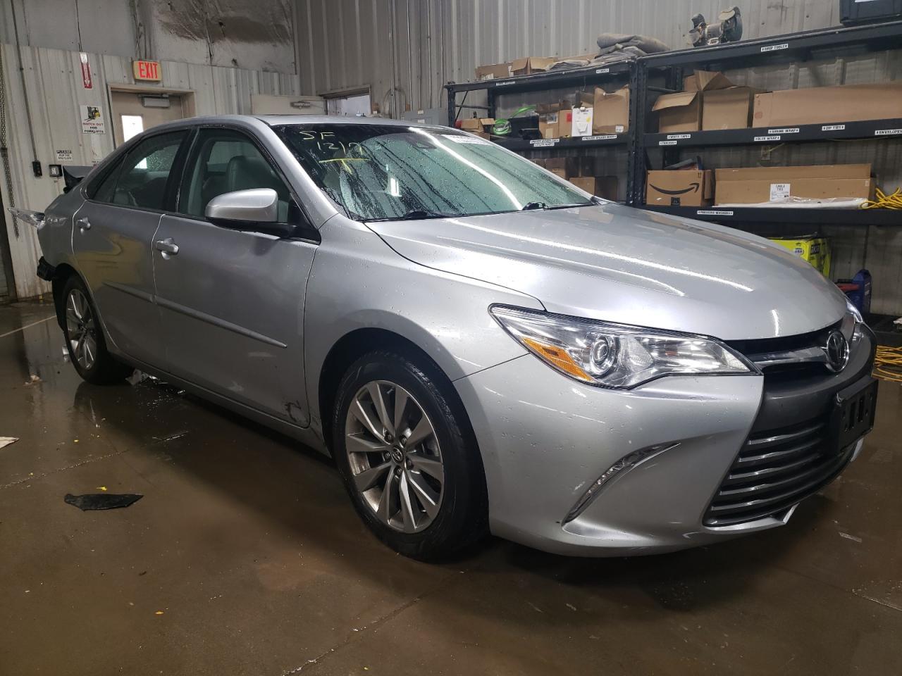 2016 TOYOTA CAMRY LE - Фото 4