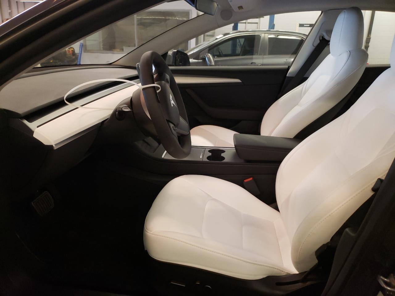 2023 TESLA MODEL 3 - Фото 7