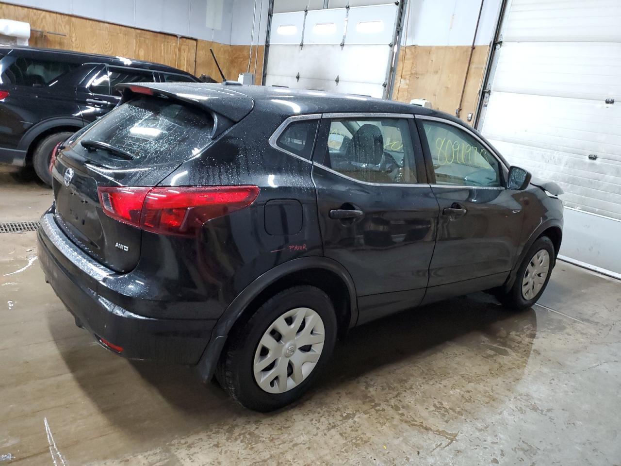 2018 NISSAN ROGUE SPOR - Image 3