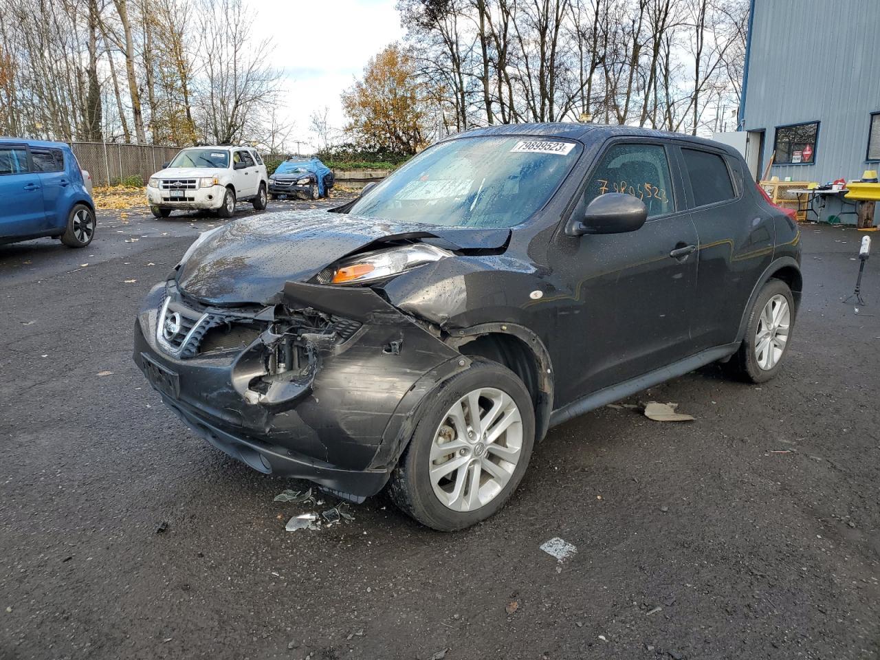 2011 NISSAN JUKE S