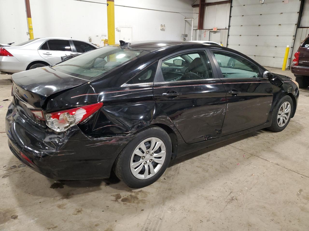 2011 HYUNDAI SONATA GLS - Image 3