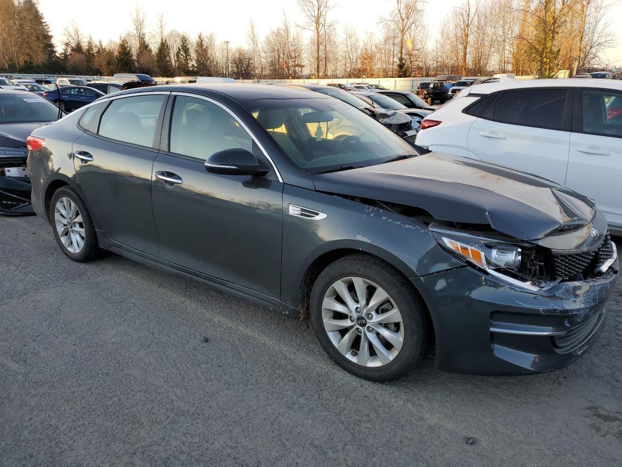 2016 KIA OPTIMA LX - Фото 4