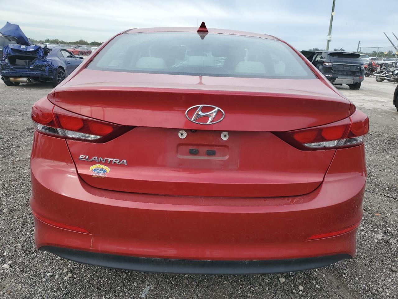 2017 HYUNDAI ELANTRA SE - Image 6