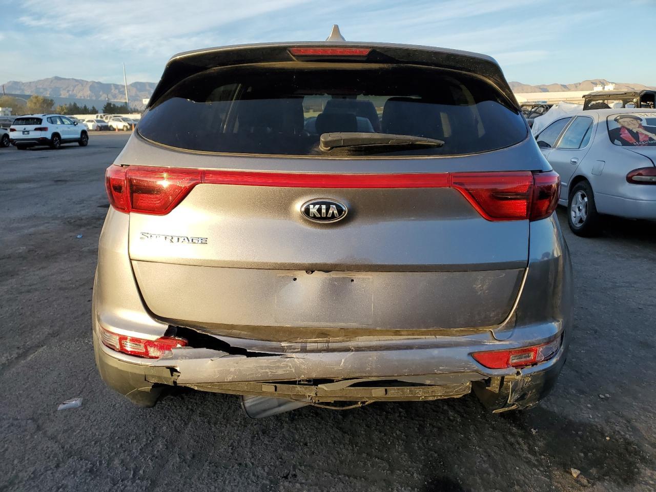 2017 KIA SPORTAGE L - Фото 6