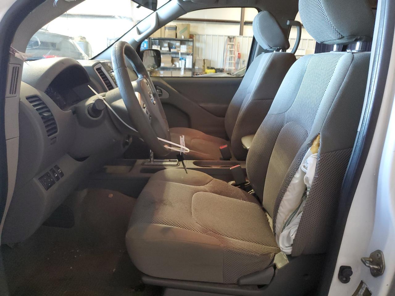 2017 NISSAN FRONTIER S - Image 7