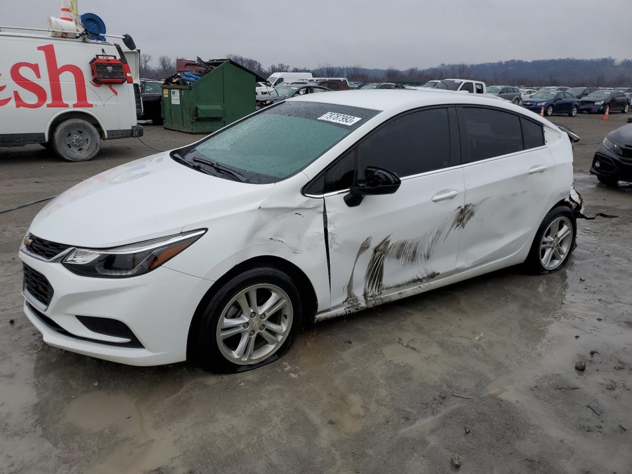 2017 CHEVROLET CRUZE LT