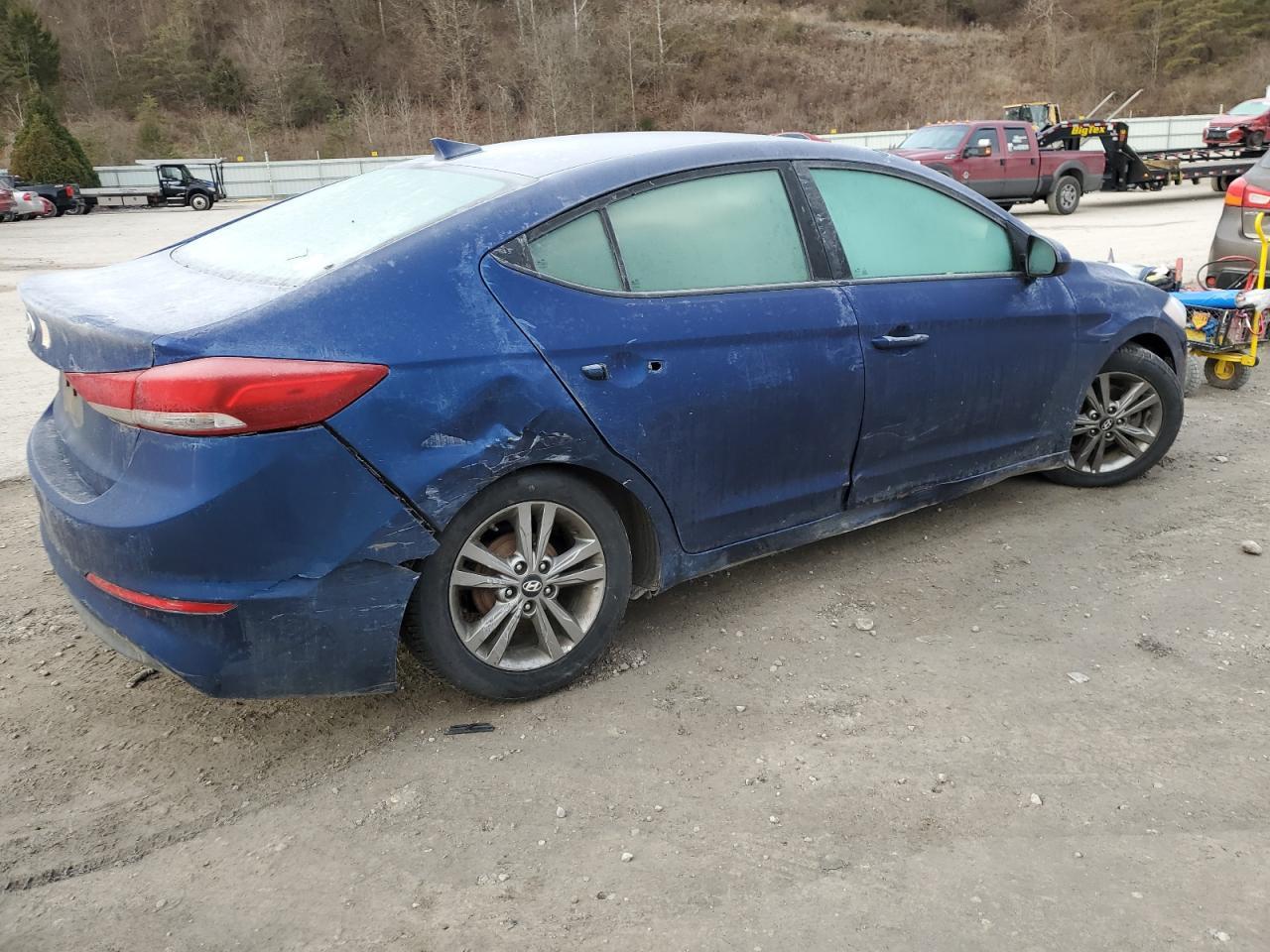 2017 HYUNDAI ELANTRA SE - Image 3