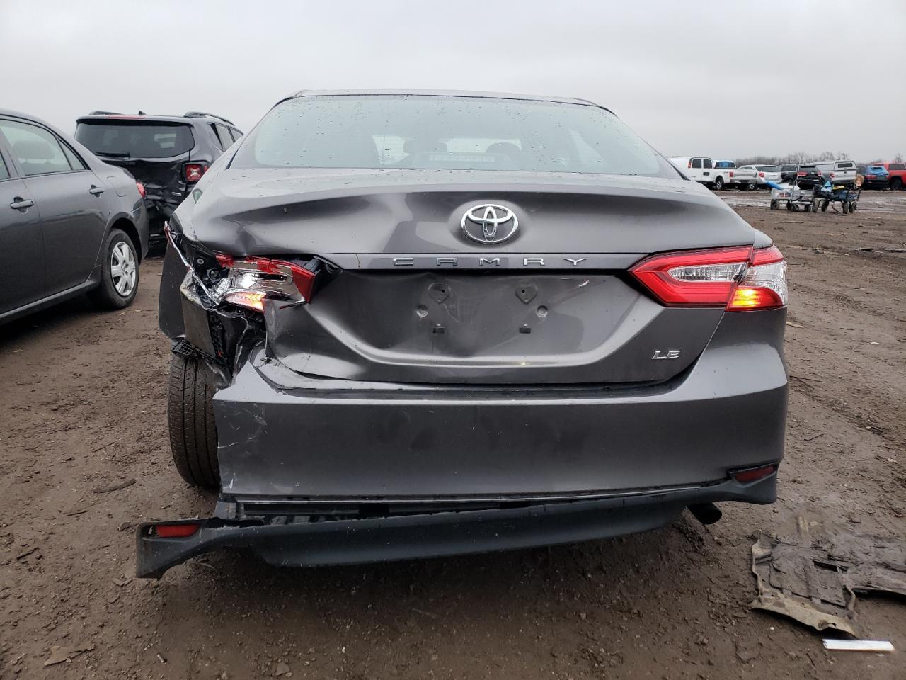 2018 TOYOTA CAMRY L - Фото 6