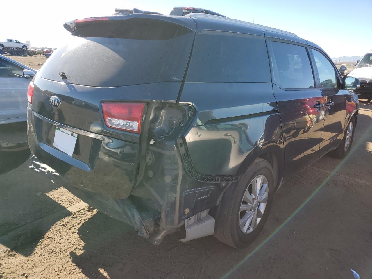 2016 KIA SEDONA LX - Фото 3
