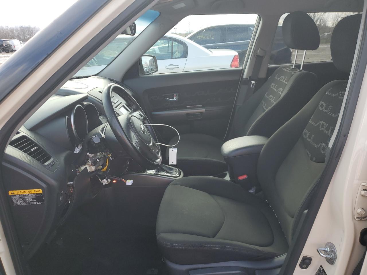 2013 KIA SOUL + - Image 7