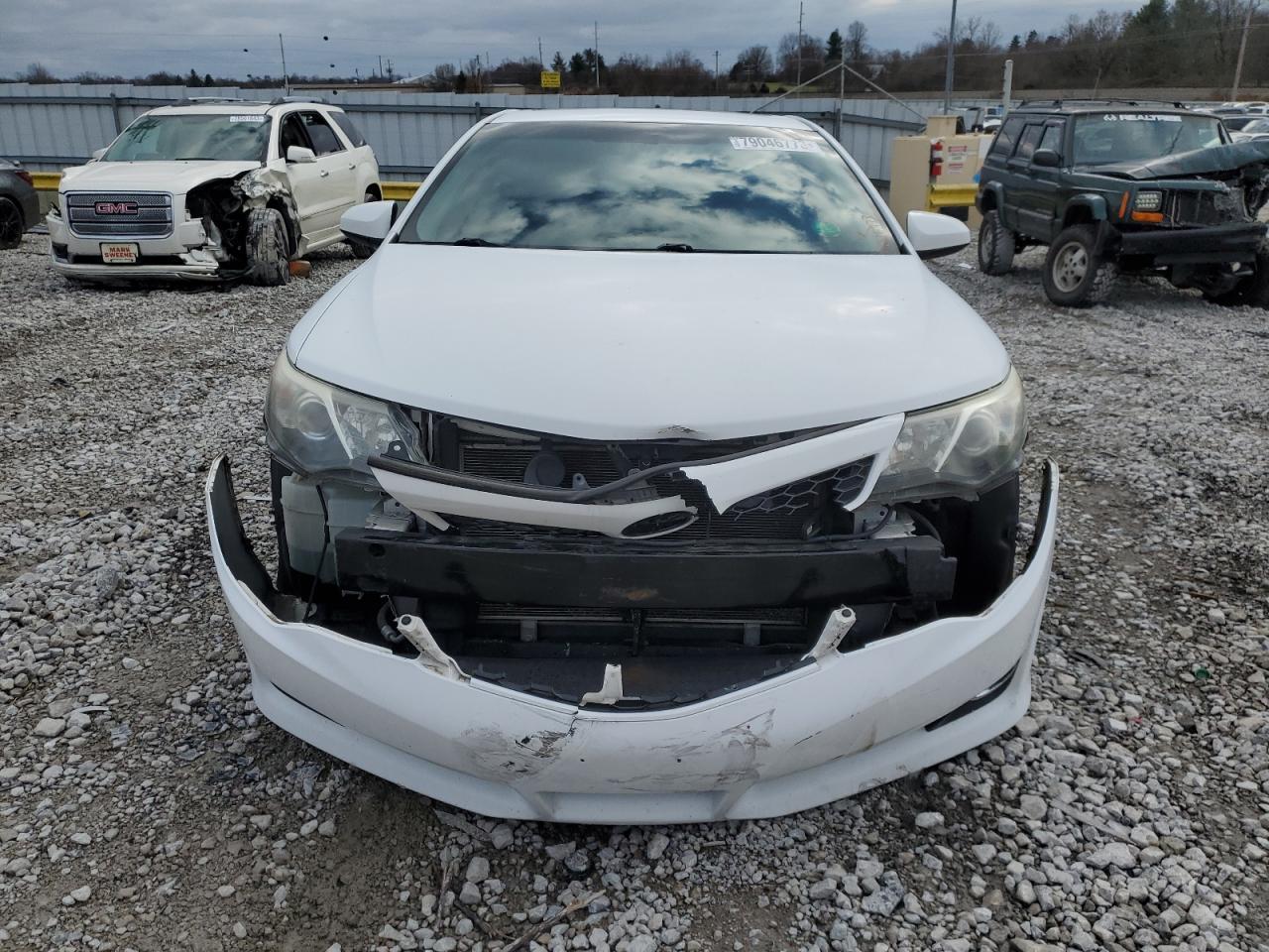 2014 TOYOTA CAMRY L - Фото 5