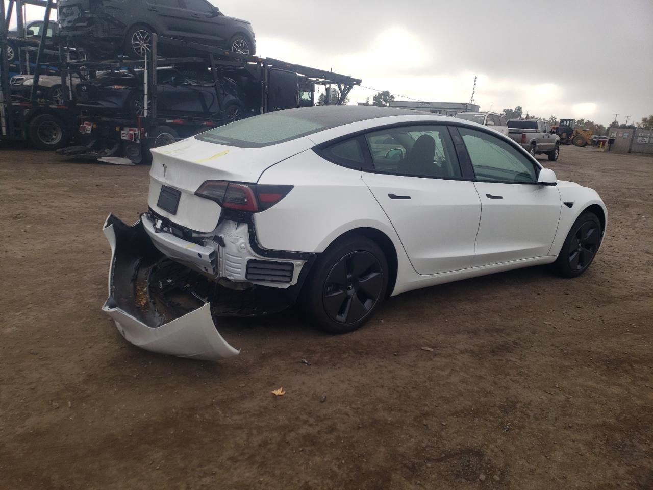 2023 TESLA MODEL 3 - Image 3