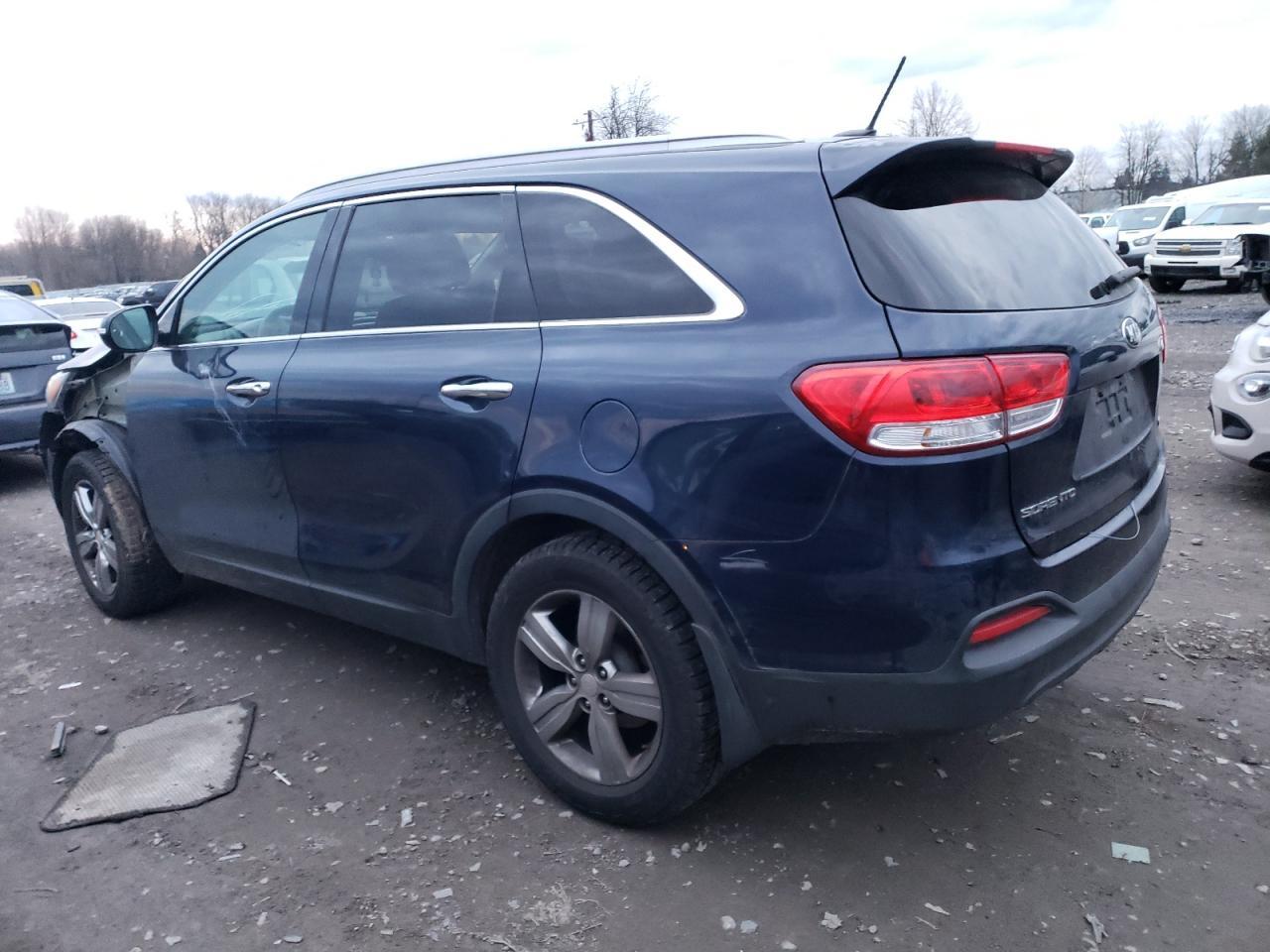 2016 KIA SORENTO LX - Image 2