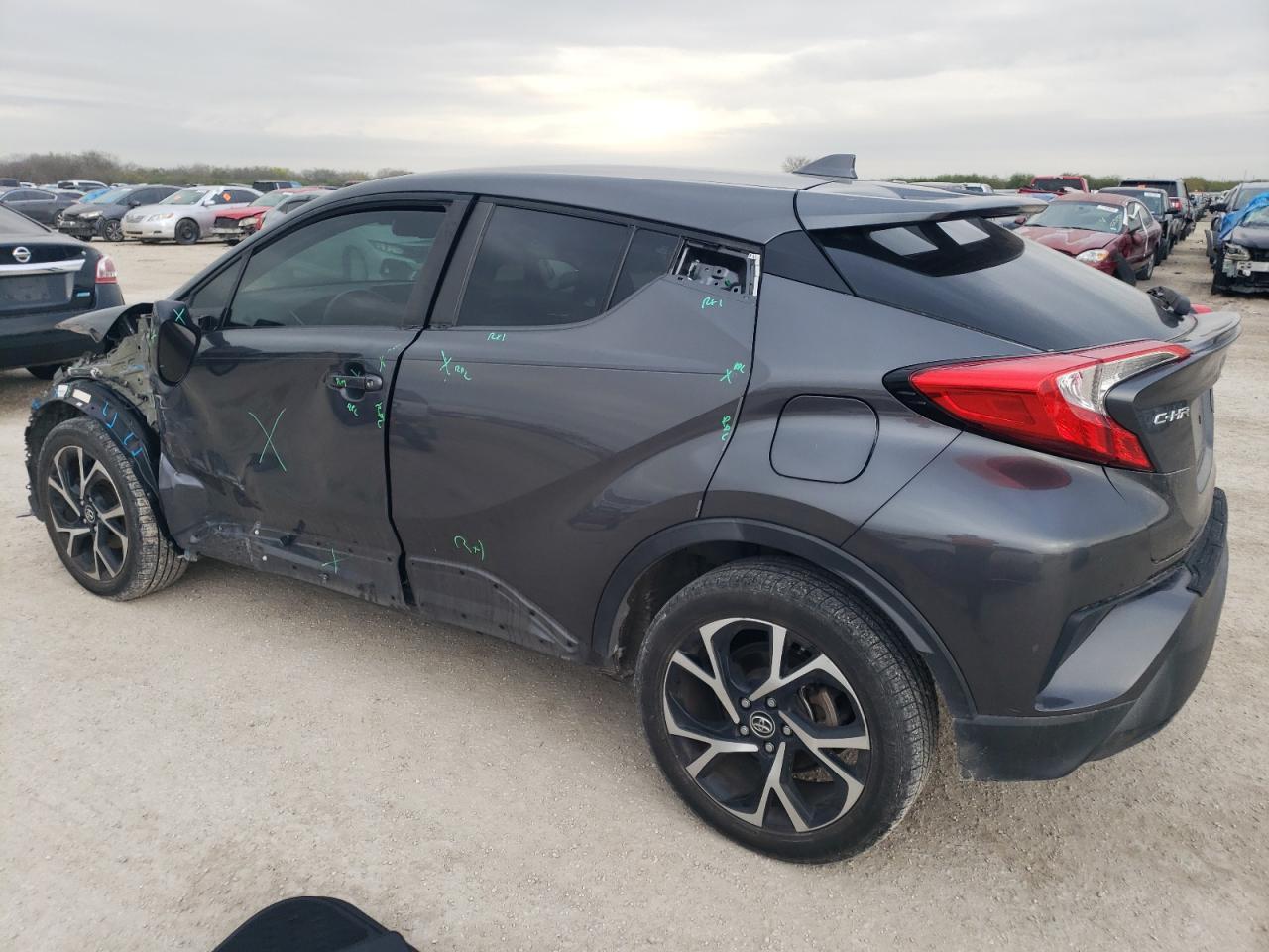 2018 TOYOTA C-HR XLE - Image 2