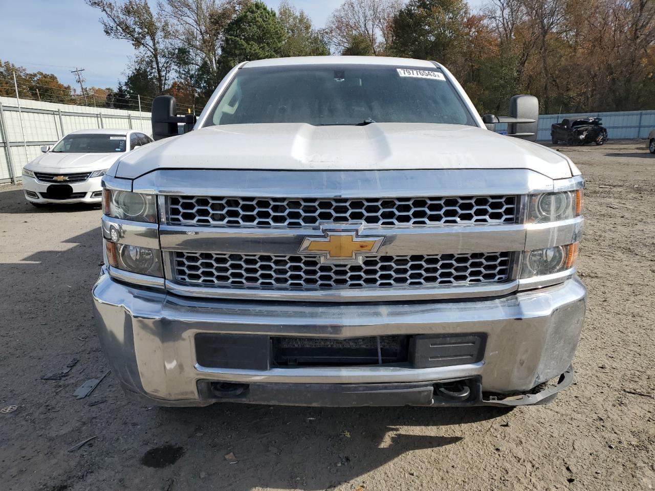 2019 CHEVROLET SILVERADO - Фото 5