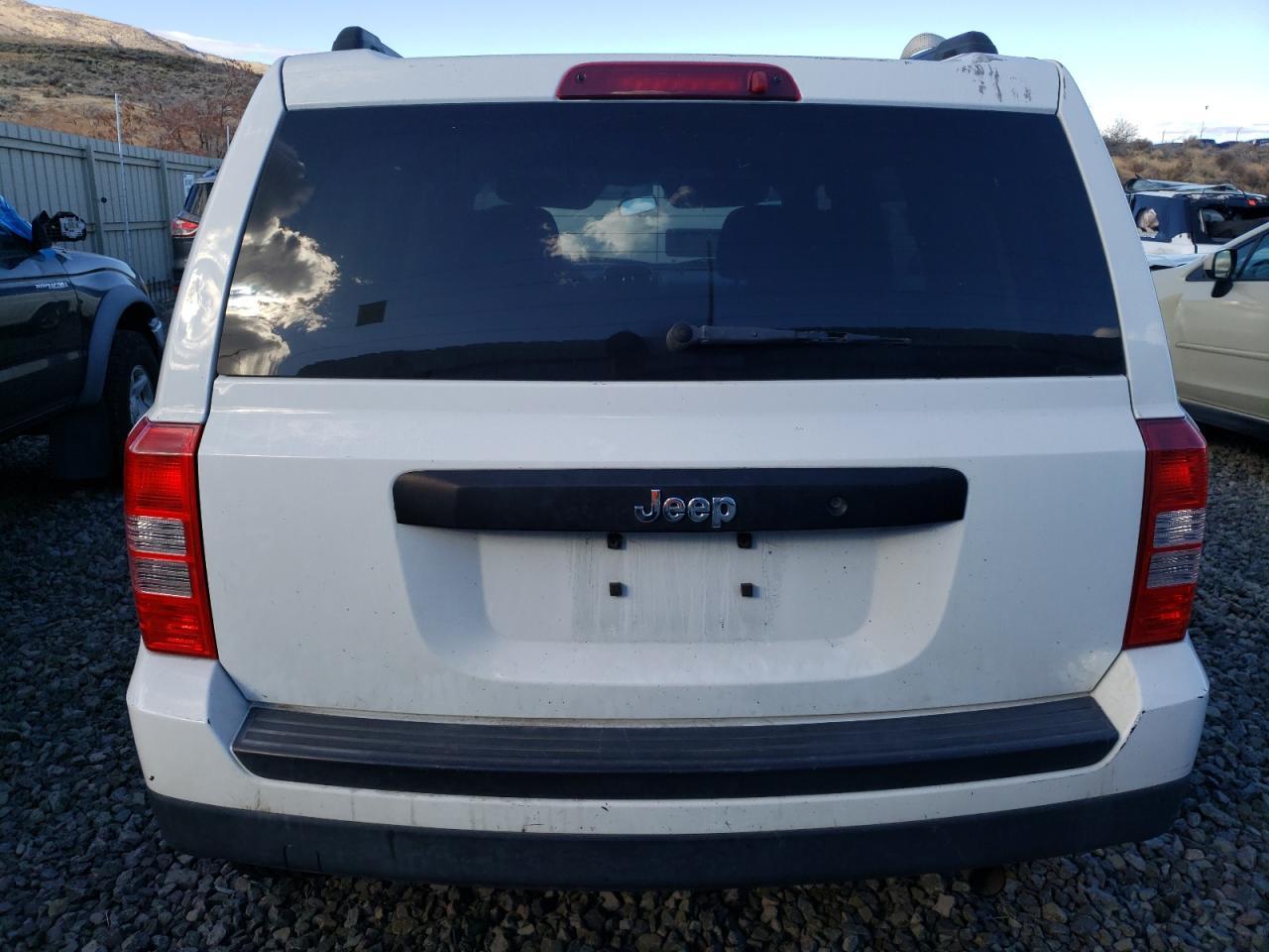 2014 JEEP PATRIOT SP - Фото 6