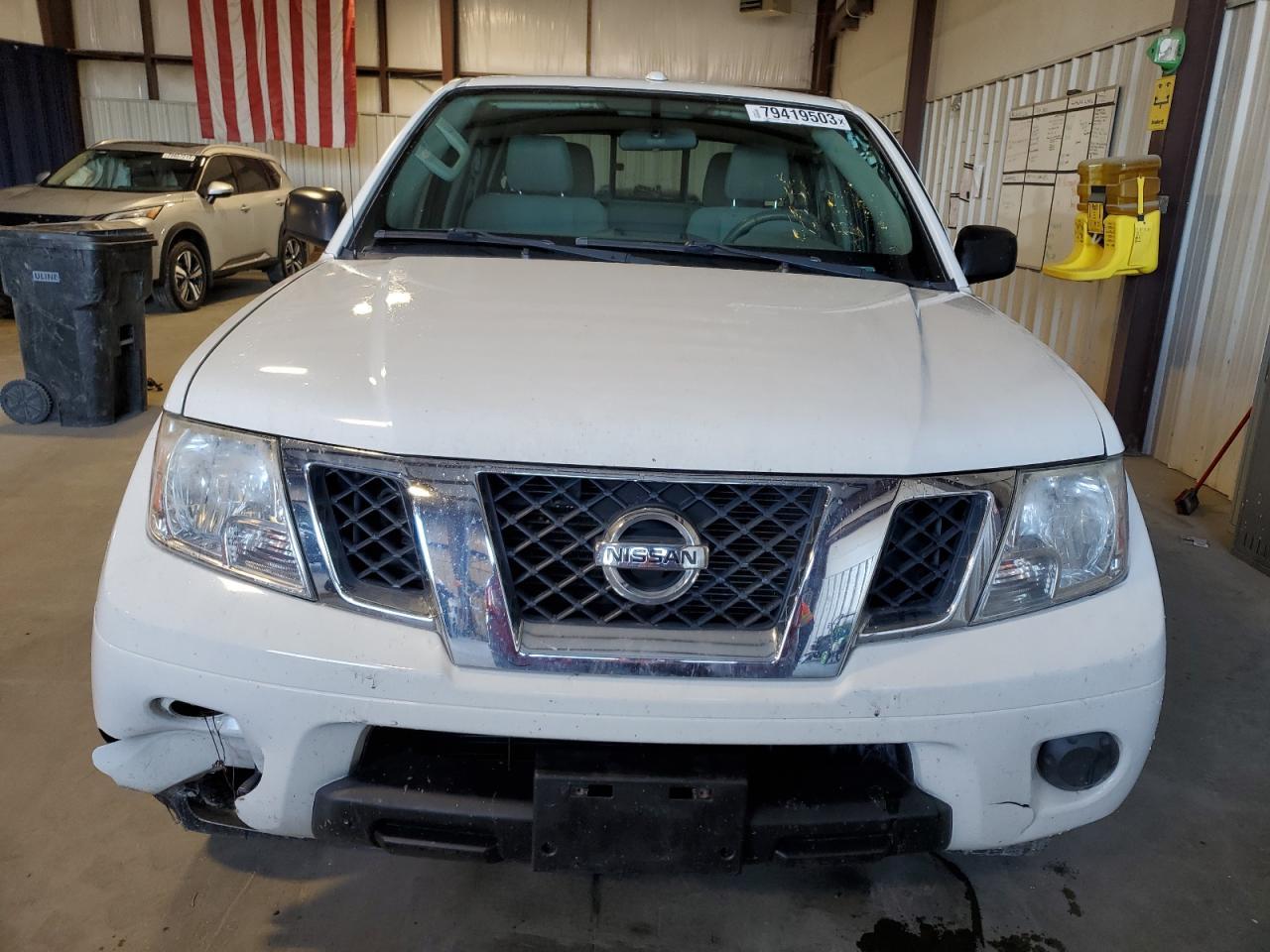 2017 NISSAN FRONTIER S - Image 5