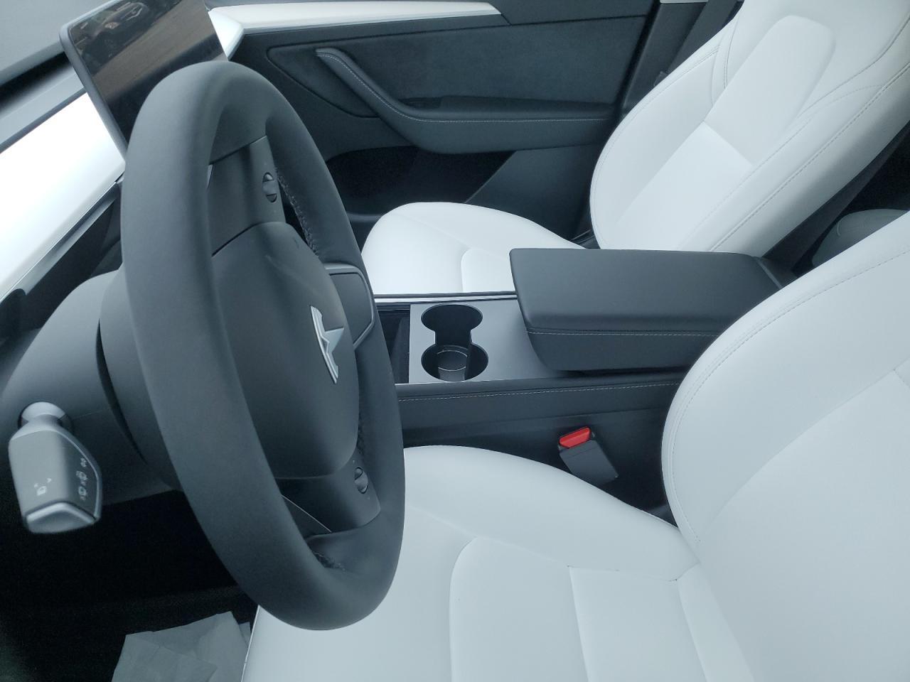 2023 TESLA MODEL Y - Image 7
