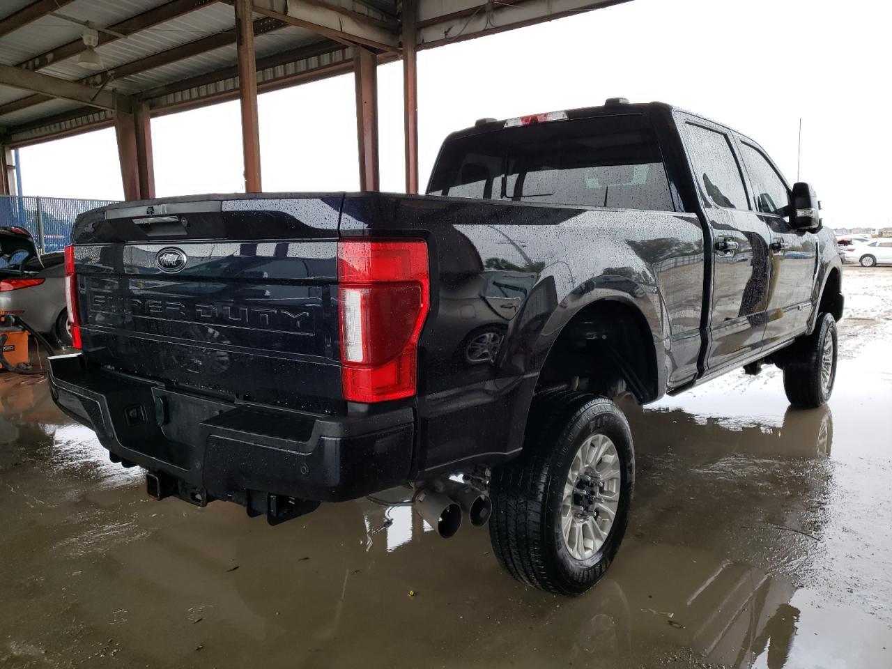 2022 FORD F250 SUPER - Image 3