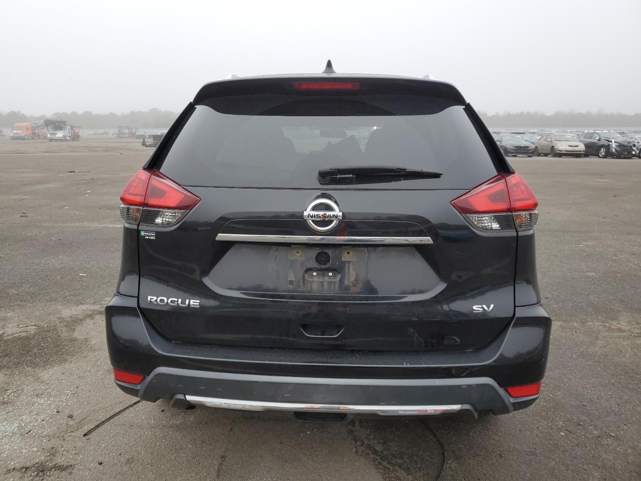 2017 NISSAN ROGUE S - Фото 6