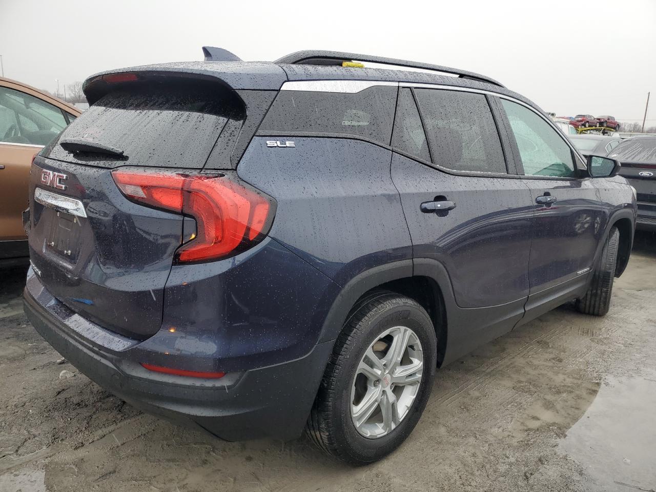 2018 GMC TERRAIN SL - Image 3