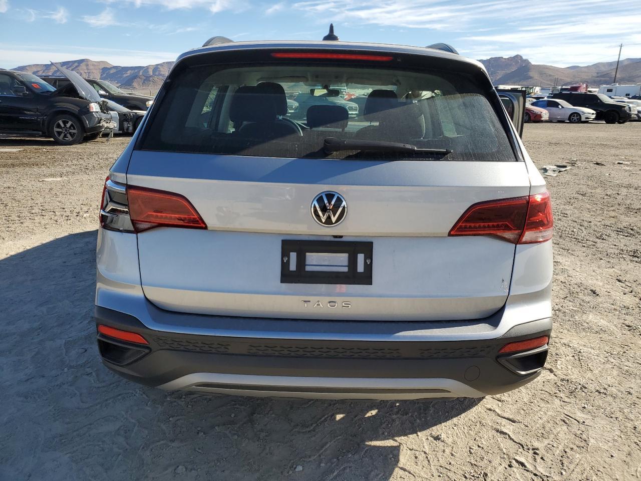 2023 VOLKSWAGEN TAOS S - Image 6