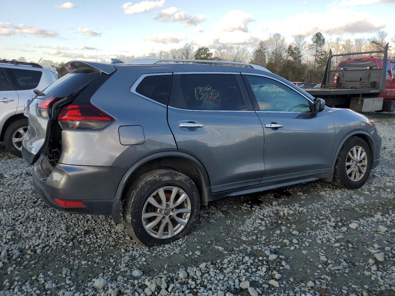 2018 NISSAN ROGUE S - Image 3